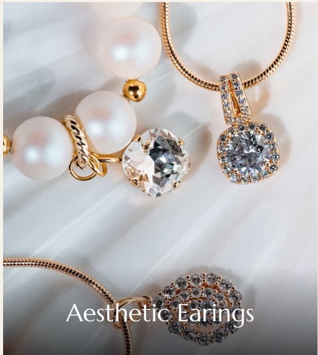 Gold and pearl necklace
